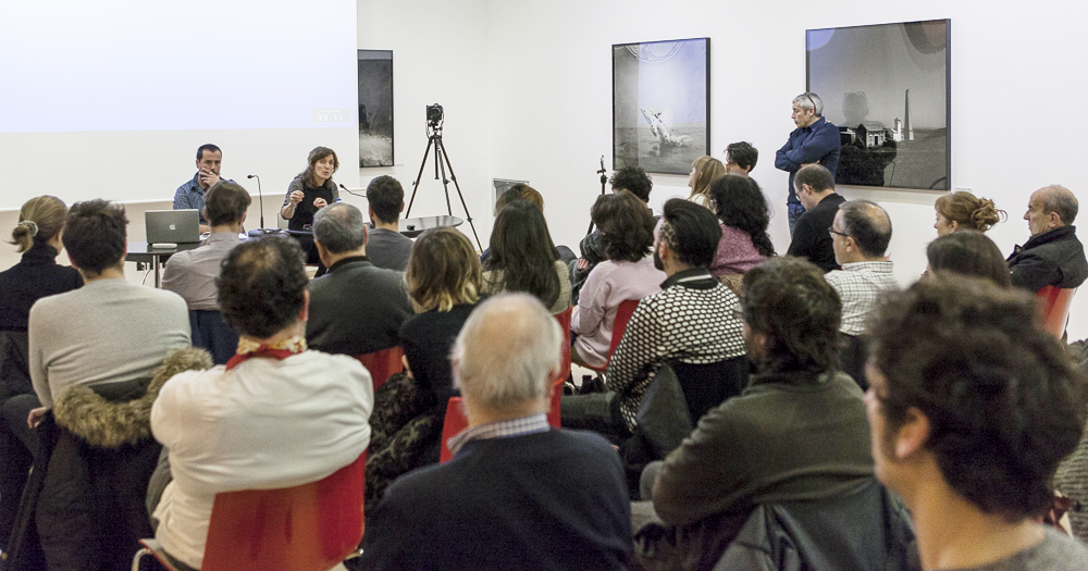 Presentación de Montse Puig e Israel Ariño de la editorial Ediciones Anómalas en CFC Bilbao.